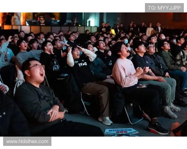 《全球电竞赛事日趋激烈 中国战队表现抢眼 引发业内关注与讨论》