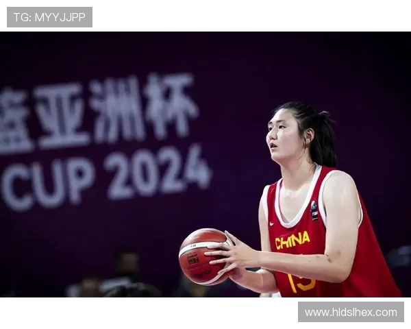 中国篮球队迎战澳大利亚力争晋级奥运资格赛全力以赴力拼每场比赛