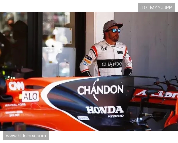 F1赛季最新动态:红牛再度称霸赛道,法拉利和梅赛德斯寻求反击机会 F1赛季最新动态:红牛再度称霸赛道,法拉利和梅赛德斯寻求反击机会