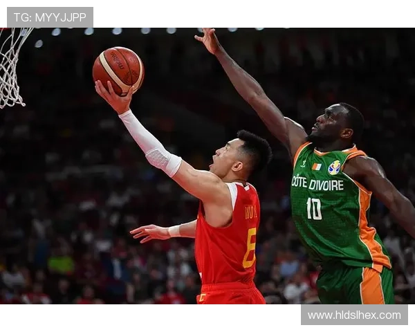 中国男篮迎战世界杯强敌，全力冲击巴黎奥运资格赛首场胜利