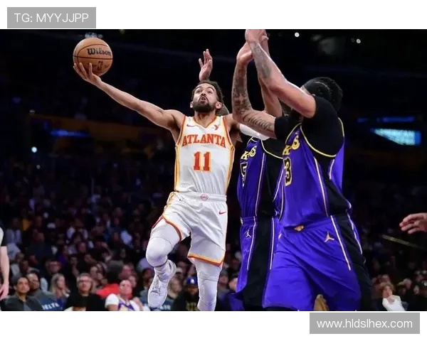 浓眉复出带领湖人力克勇士 詹姆斯迎里程碑全场轰下30分