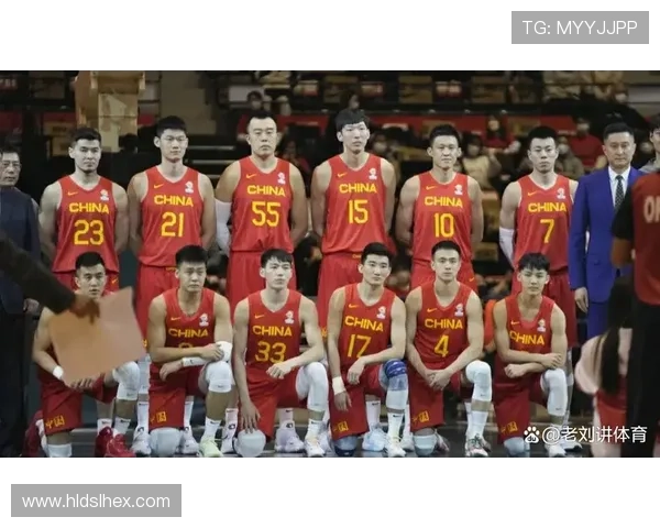 中国男篮力克韩国晋级亚锦赛四强 豪华阵容展现强大实力